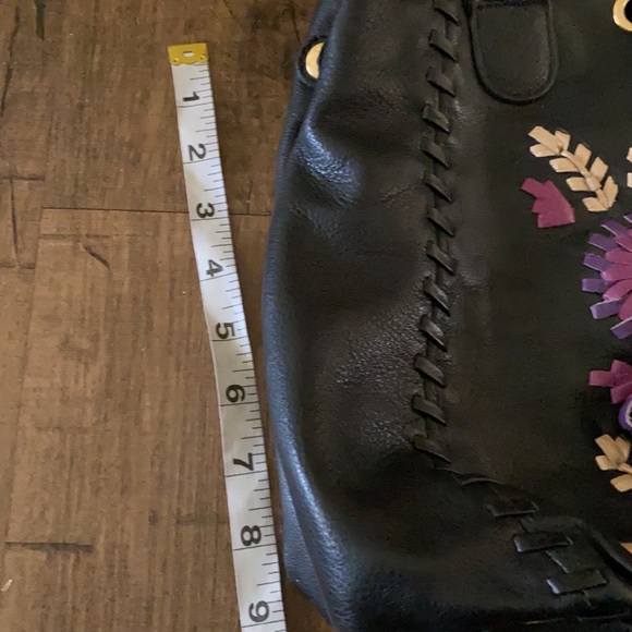 Isabella Fiore Floral Design Leaather Shoulder Bag - Picture 14 of 17